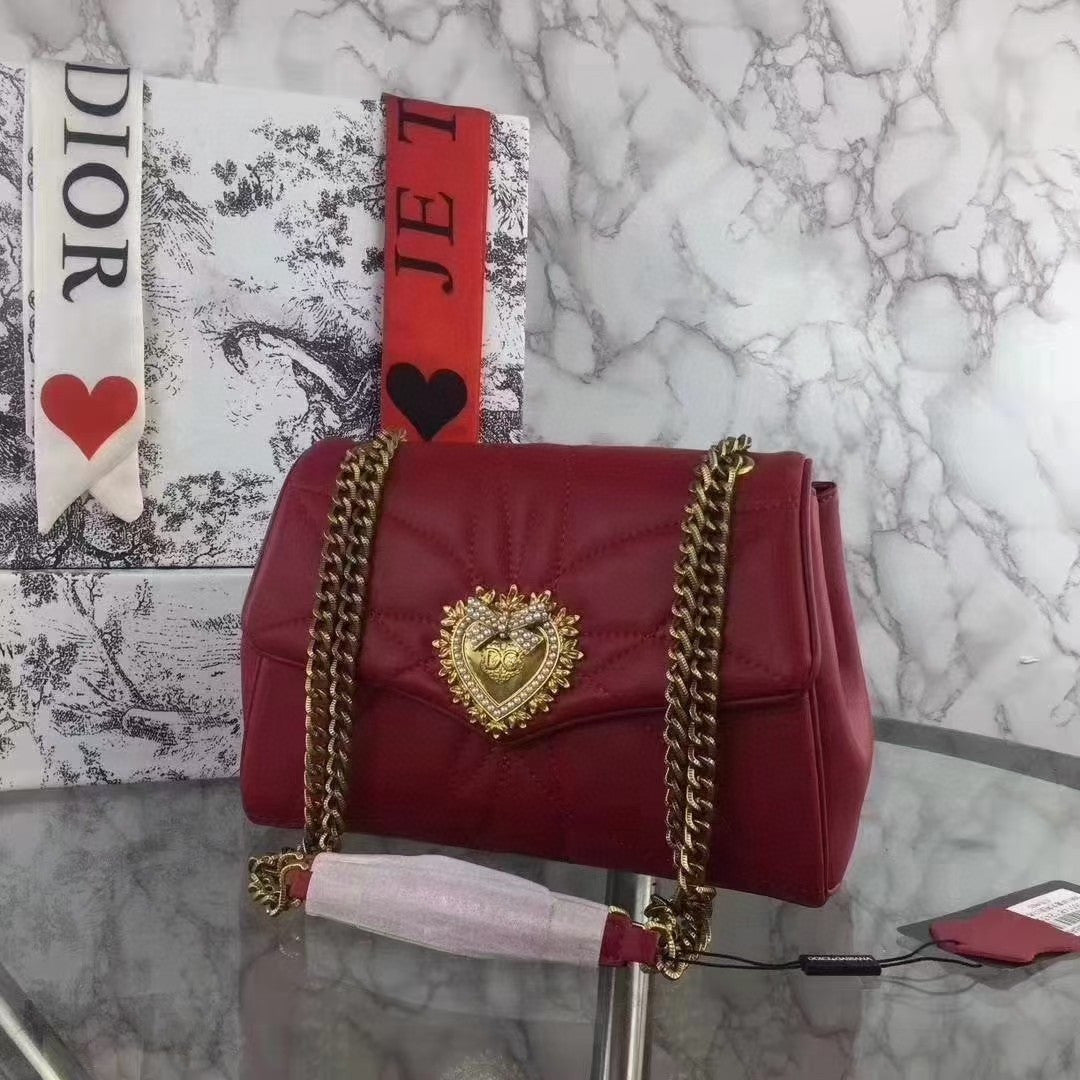 Year of the Dragon, Good Luck, New Year's Gift, Goddess Style Full Leather Soft Heart Metal Inlaid Pearl Single Shoulder Diagonal Chain Bag