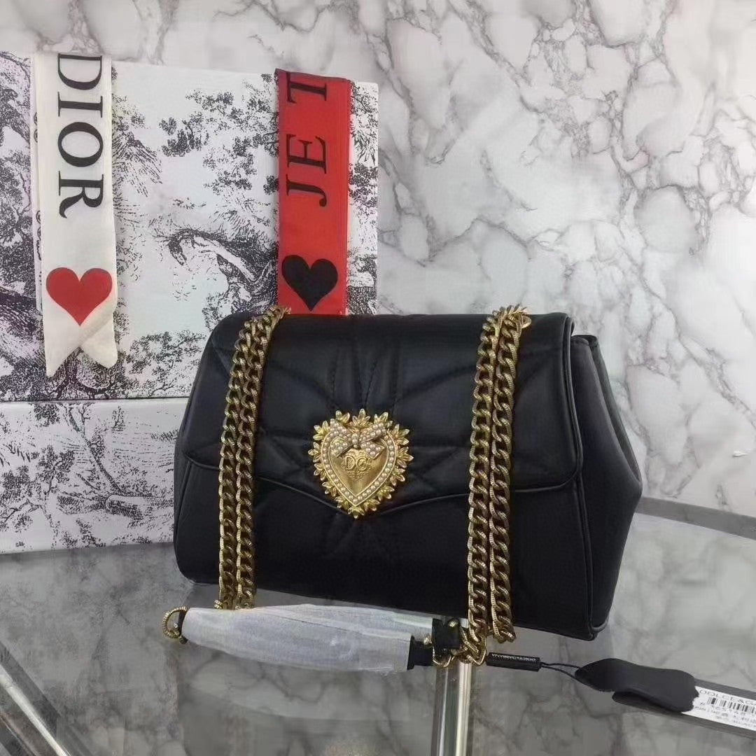 Year of the Dragon, Good Luck, New Year's Gift, Goddess Style Full Leather Soft Heart Metal Inlaid Pearl Single Shoulder Diagonal Chain Bag