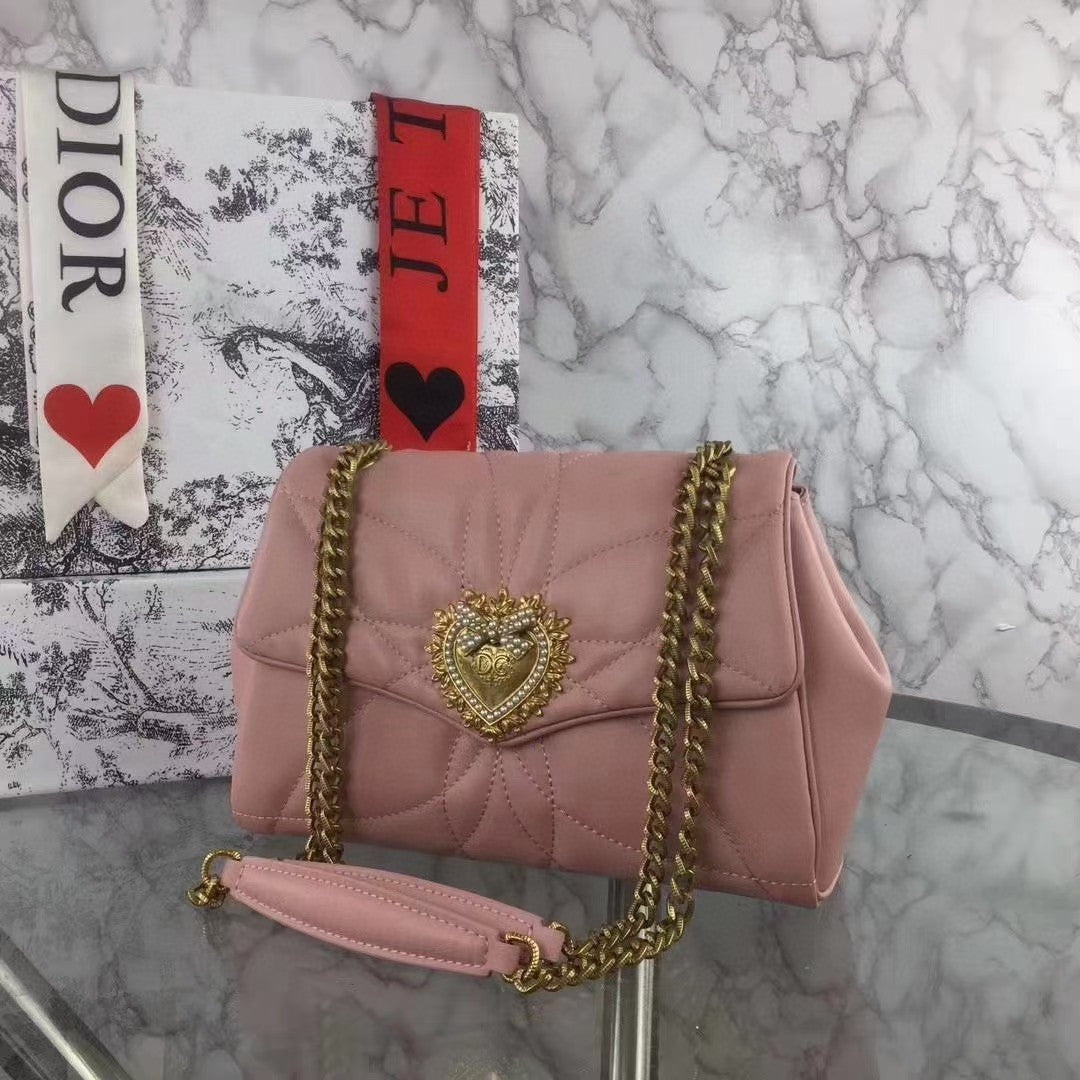 Year of the Dragon, Good Luck, New Year's Gift, Goddess Style Full Leather Soft Heart Metal Inlaid Pearl Single Shoulder Diagonal Chain Bag